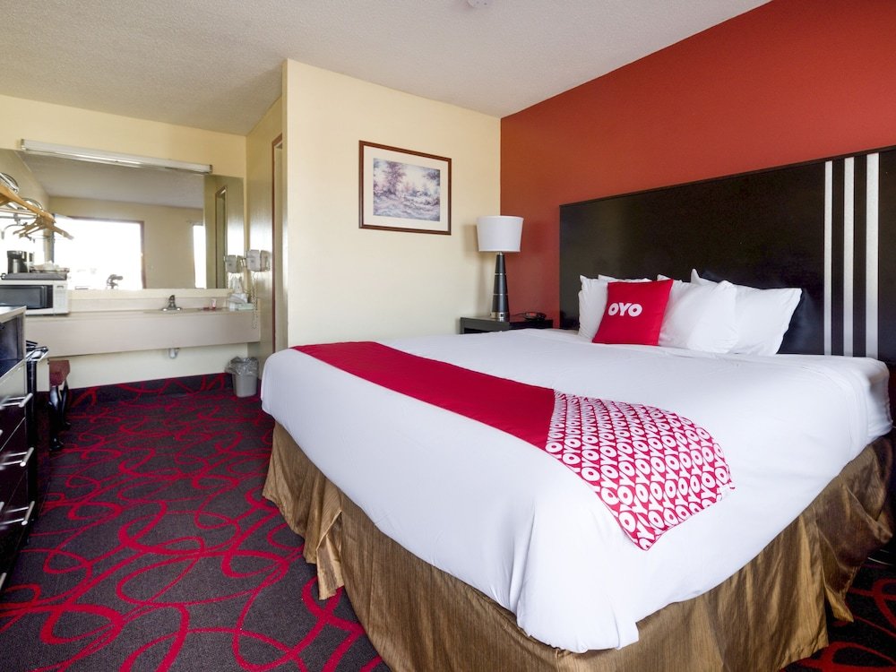 Фото Travelodge by Wyndham Richmond In