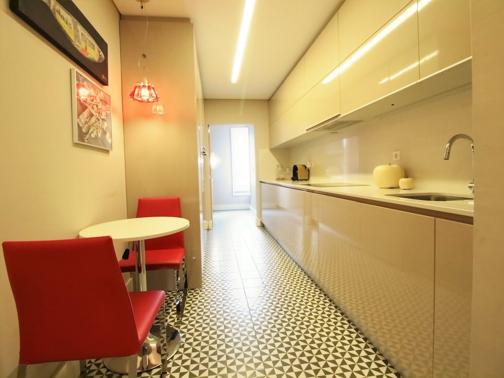 Фото Alibi by YoursPorto