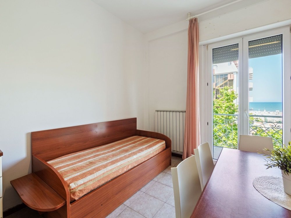 Фото Residence, Near the Beach and the Sea