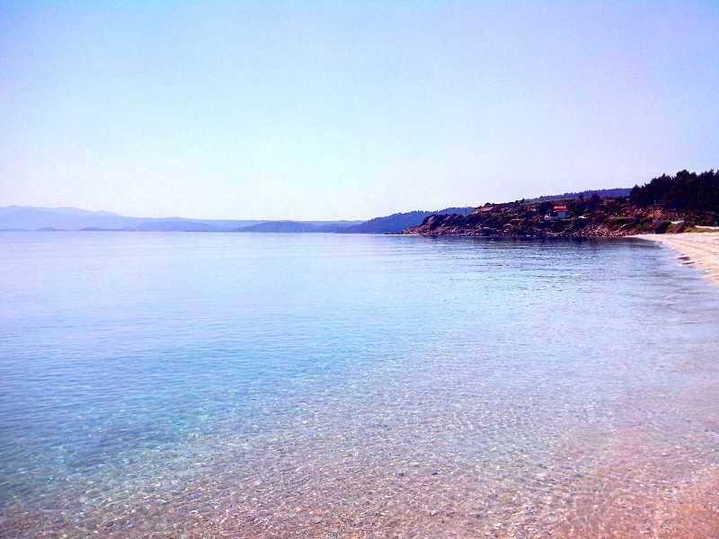 Фото Salonikiou Beach Deluxe Apartments