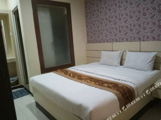 Фото Lily Guest House