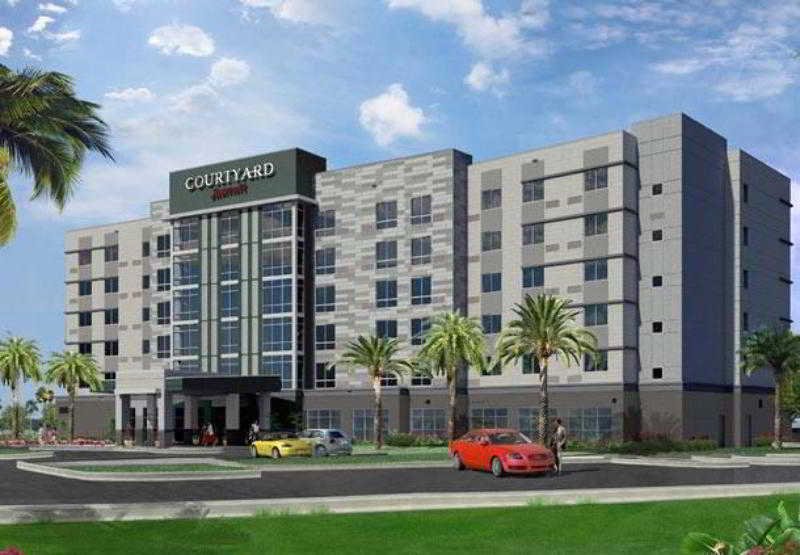 Фото Courtyard by Marriott Orlando South/Grande Lakes Area