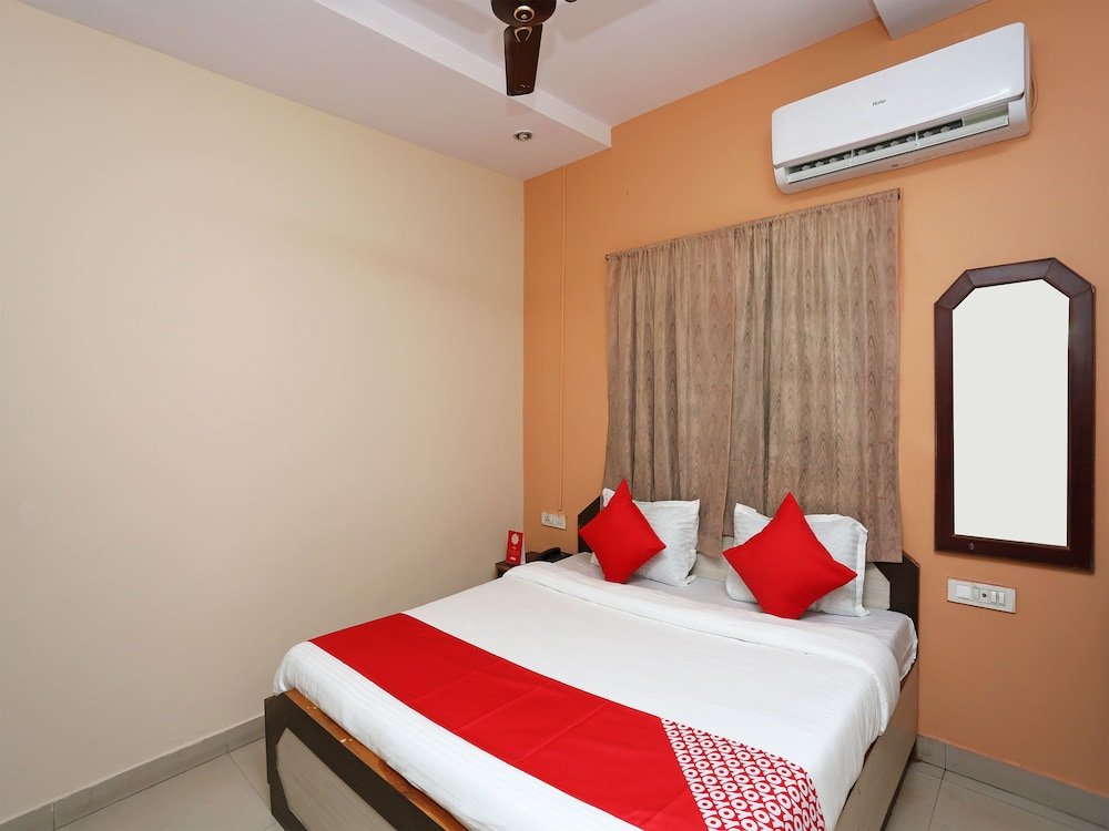 Фото Oyo 14711 Hotel Natraj