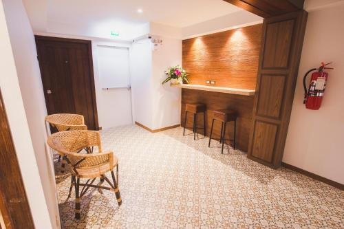 Фото Chada Mantra Hotel