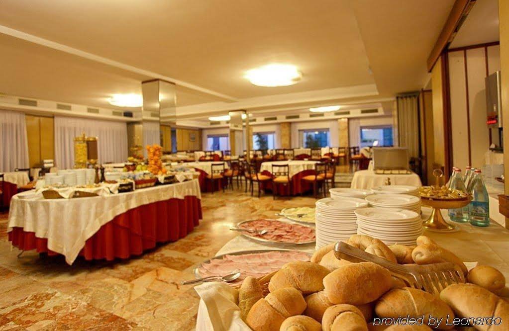 Фото Grand Hotel Duomo