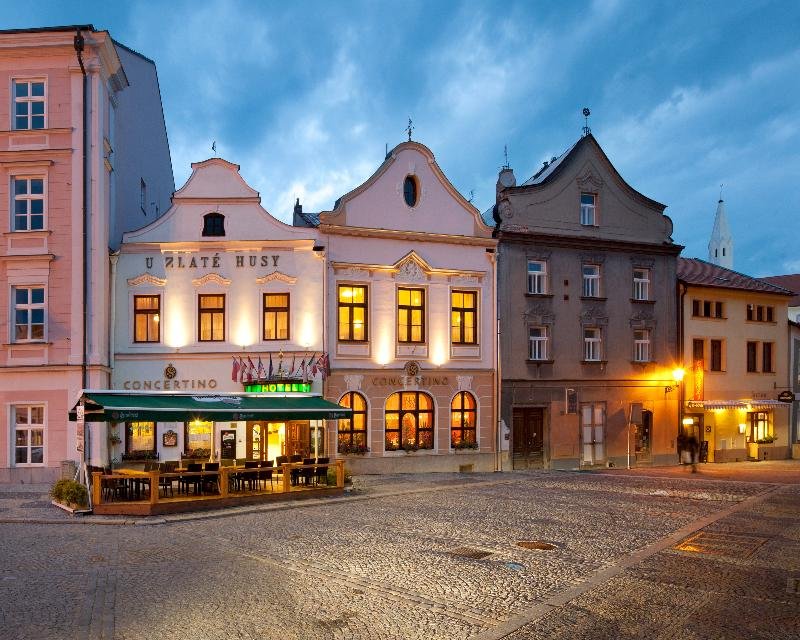 Фото отеля 1