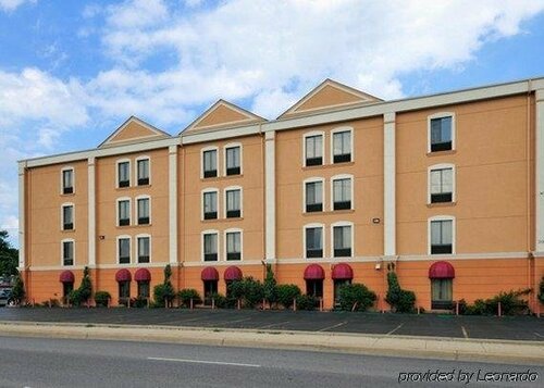 Гостиница Best Western Plus O'Hare International South Hotel в Элмхерсте
