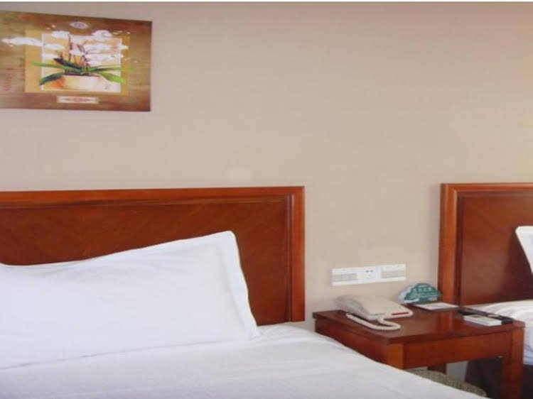 Фото GreenTree Inn Nanjing Pukou District Qiaolin