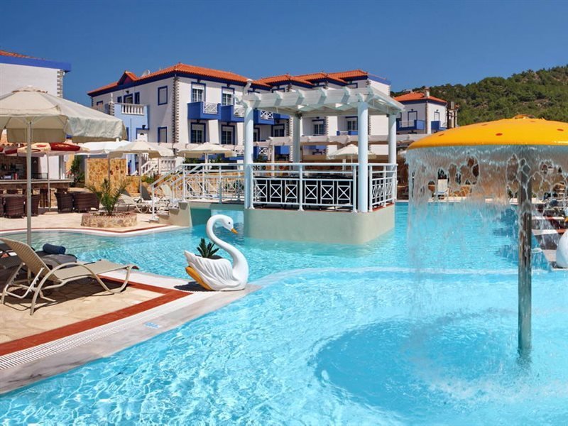 Фото отеля 1