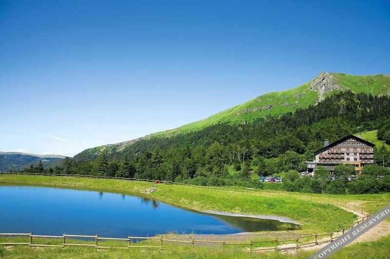 Гостиница Logis Du Puy Ferrand