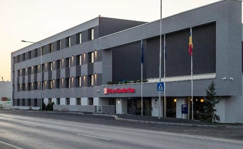 Гостиница Hilton Garden Inn Bucharest Airport в Румынии