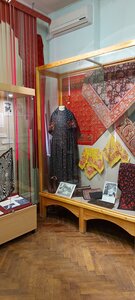 Museum of the History of Russian Scarves and Shawls (Pavlovskiy Posad, Bolshaya Pokrovskaya ulitsa, 37), museum