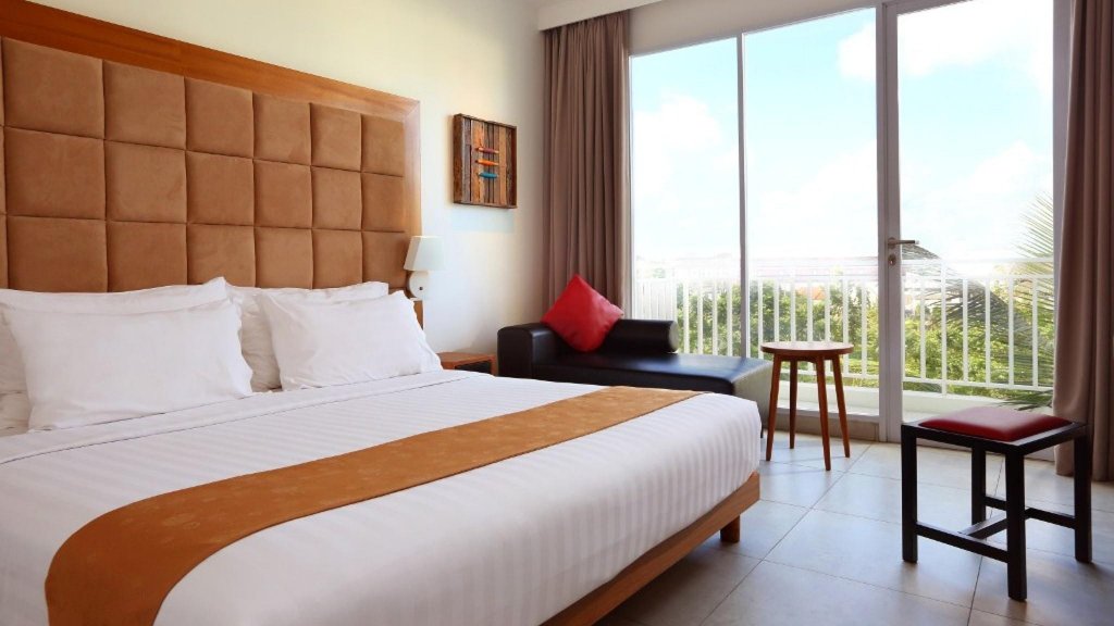 Фото Отель The 101 Bali Fontana Seminyak