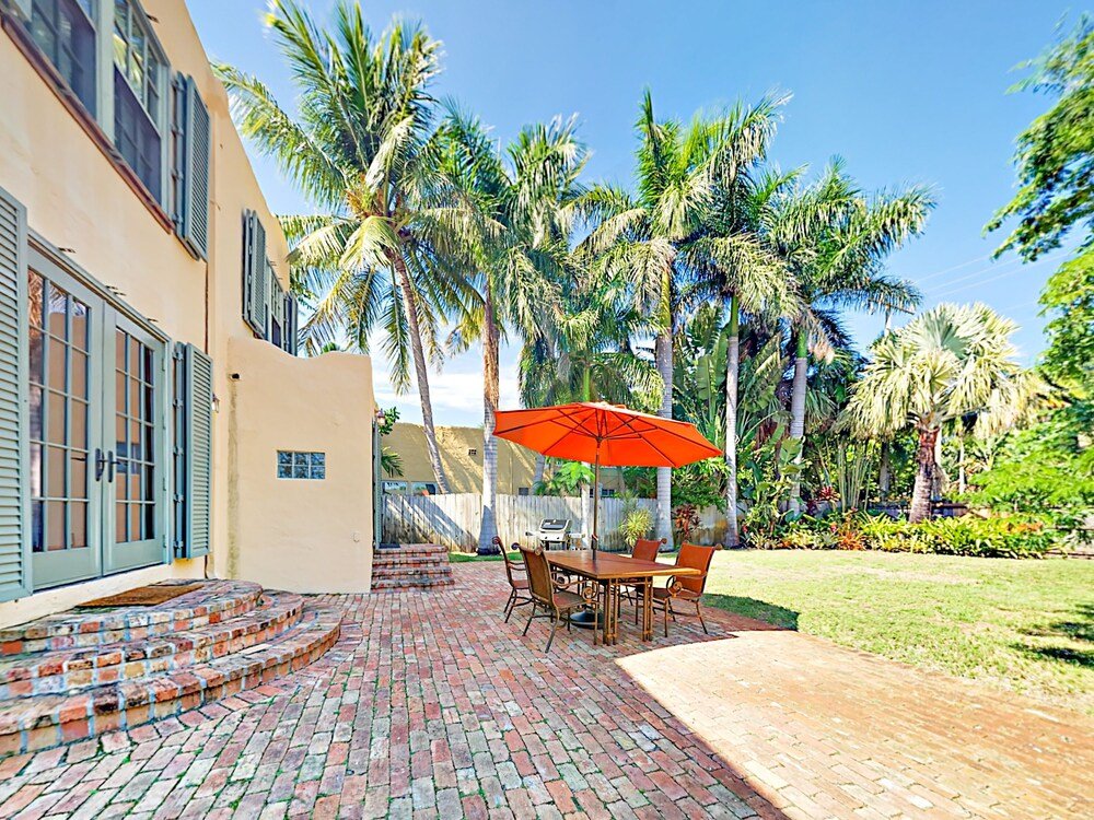 Фото Old Northwood - 3 Br Home