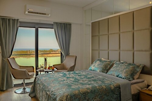 Гостиница Novel Centre Point Hotel в Районе Фамагуста