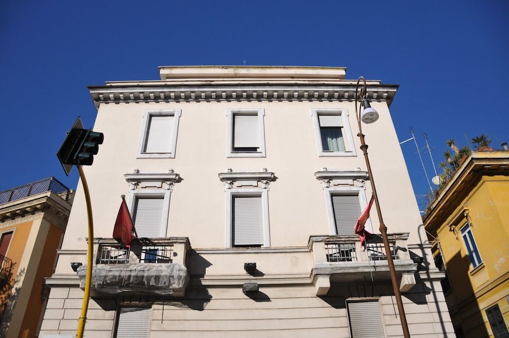 Фото отеля 3