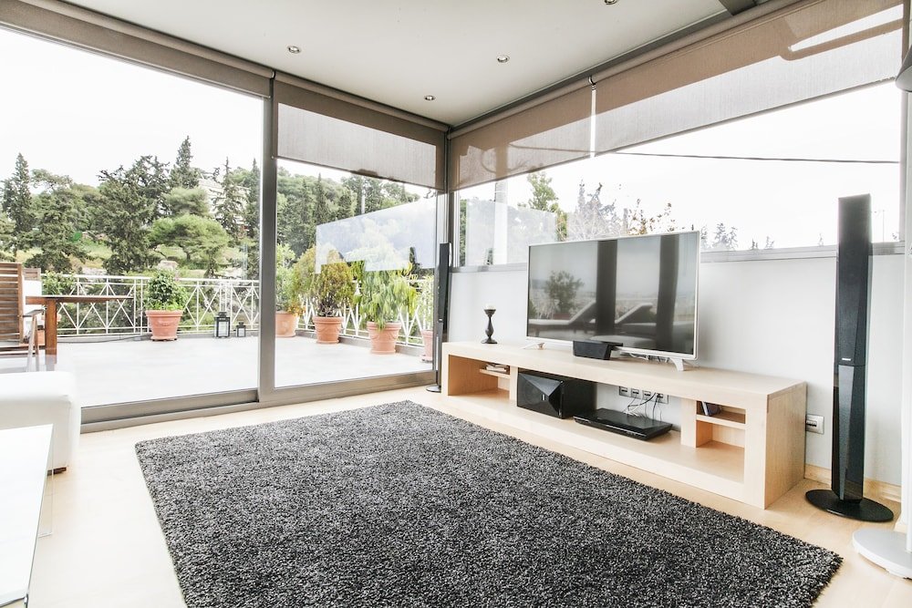 Фото Amazing Loft In Athens City Center