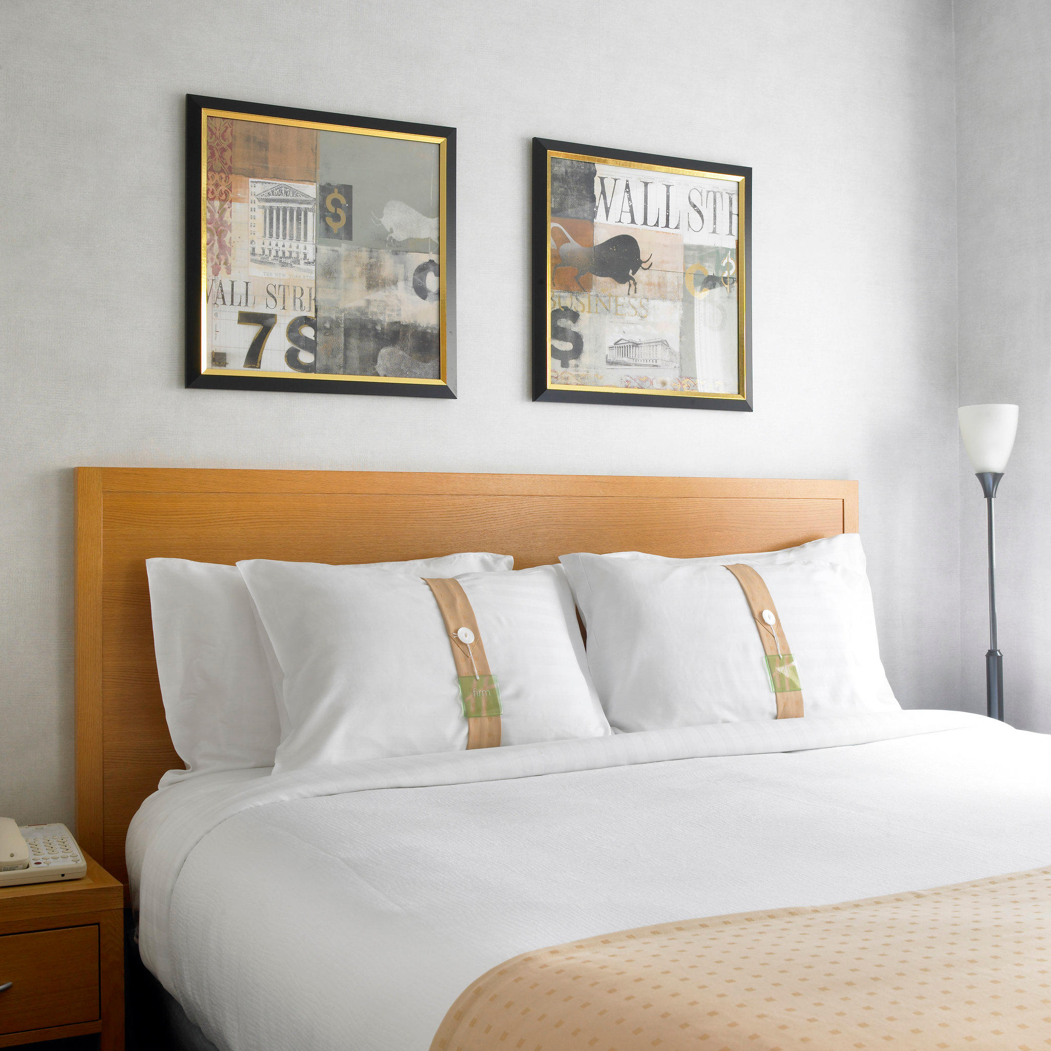 Фото Holiday Inn New York City - Wall Street, an Ihg Hotel