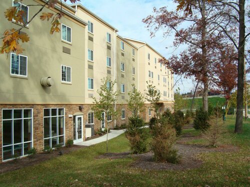 Гостиница Candlewood Suites Pittsburgh Cranberry, an Ihg Hotel