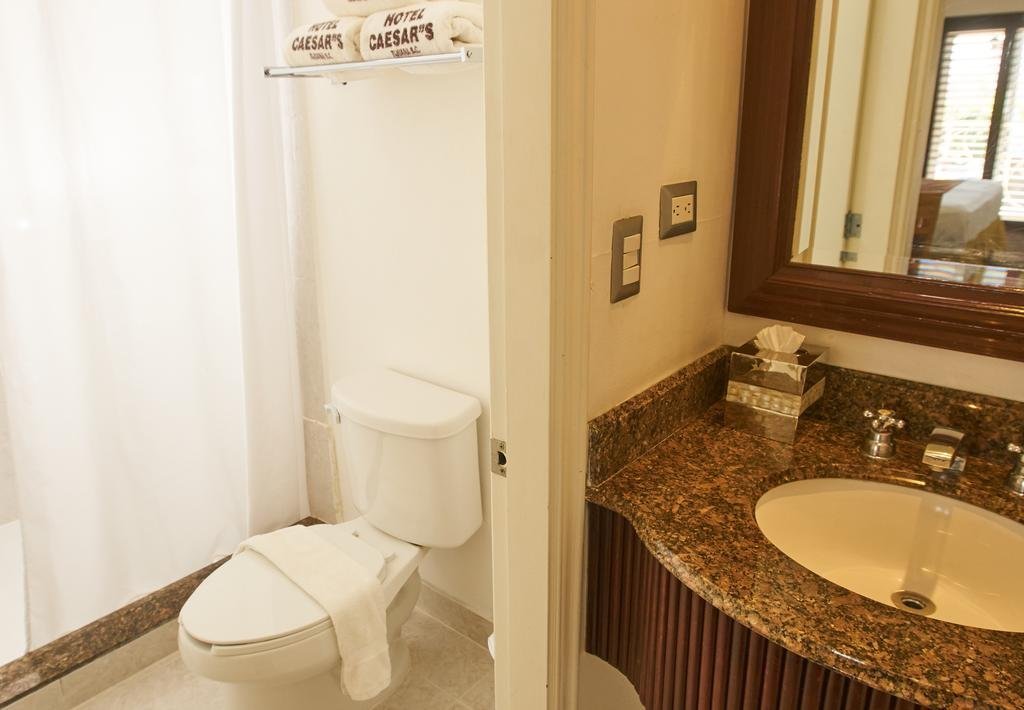 Фото Hotel Caesar's