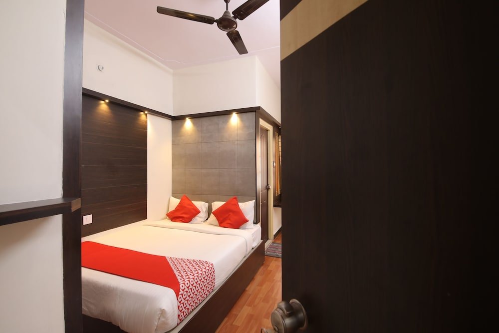 Фото Oyo 28093 Royal Sand