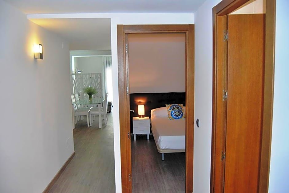 Фото Dimona Suites