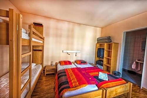 Фото Geneva Hostel