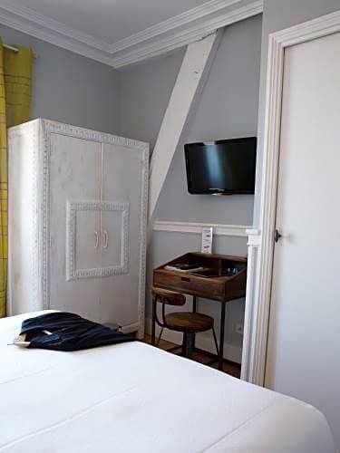 Фото Hotel Le Café de Paris