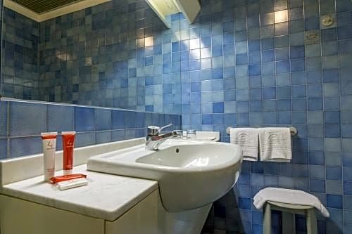 Фото Viest Hotel