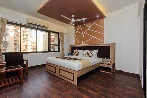 Фото Hotel Mina International