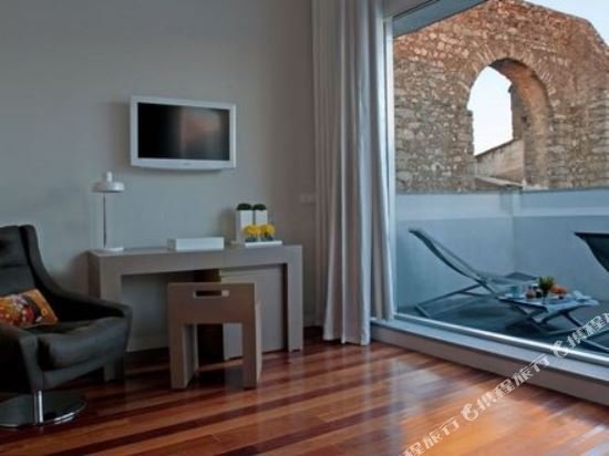 Фото M'ar De Ar Aqueduto