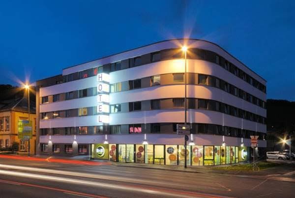 Фото отеля 1