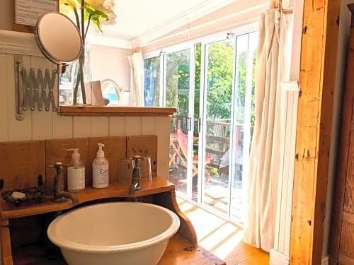 Фото Bluebottle Guest House