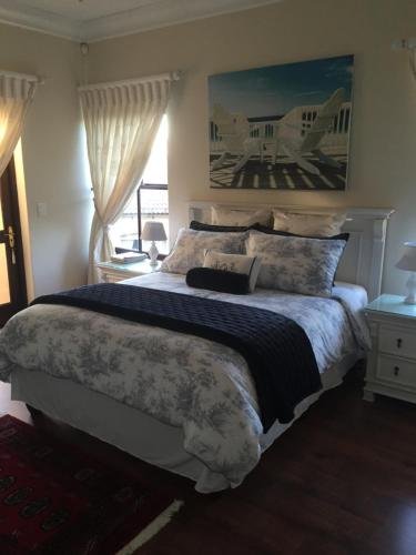 Фото Roman Retreat