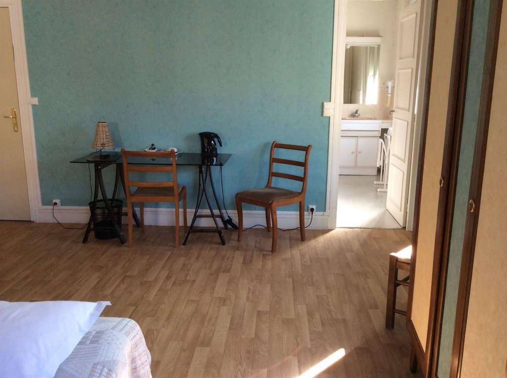 Фото Hotel du Cygne