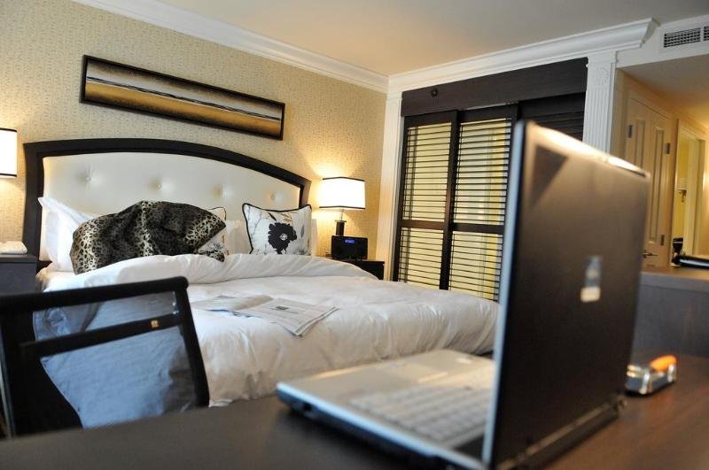 Фото Le St-Martin Hotel Centre-ville – Hotel Particulier