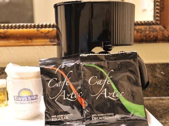 Фото Days Inn by Wyndham San Bernardino/Redlands