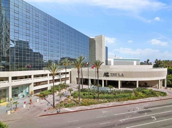 Фото The L.A. Grand Hotel Downtown