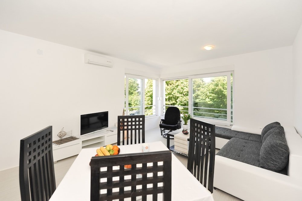 Фото Deluxe Apartments Goya