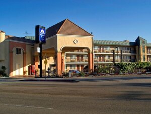 Гостиница Americas Best Value Inn & Suites El Monte Los Angeles