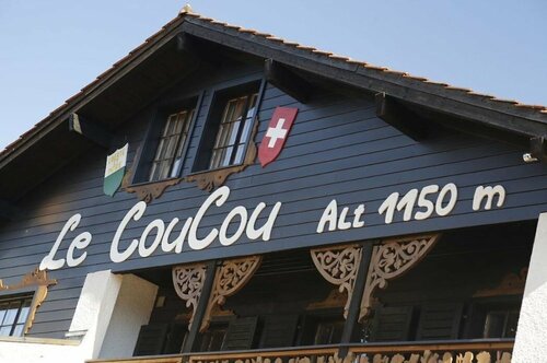 Гостиница Le Coucou Hotel & Restaurant-Bar