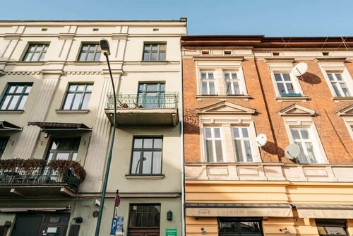 Жильё посуточно Central Location and Sweet Surroundings in Jewish Quarter Home Breakfast в Кракове