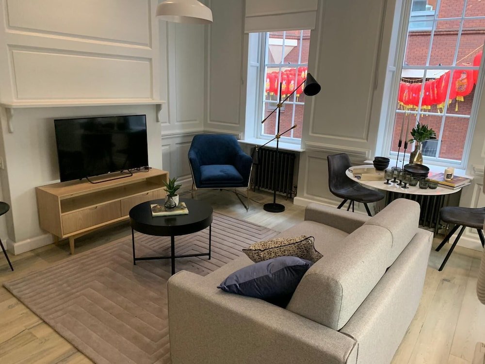 Фото Gerrard Place by Q Apartments