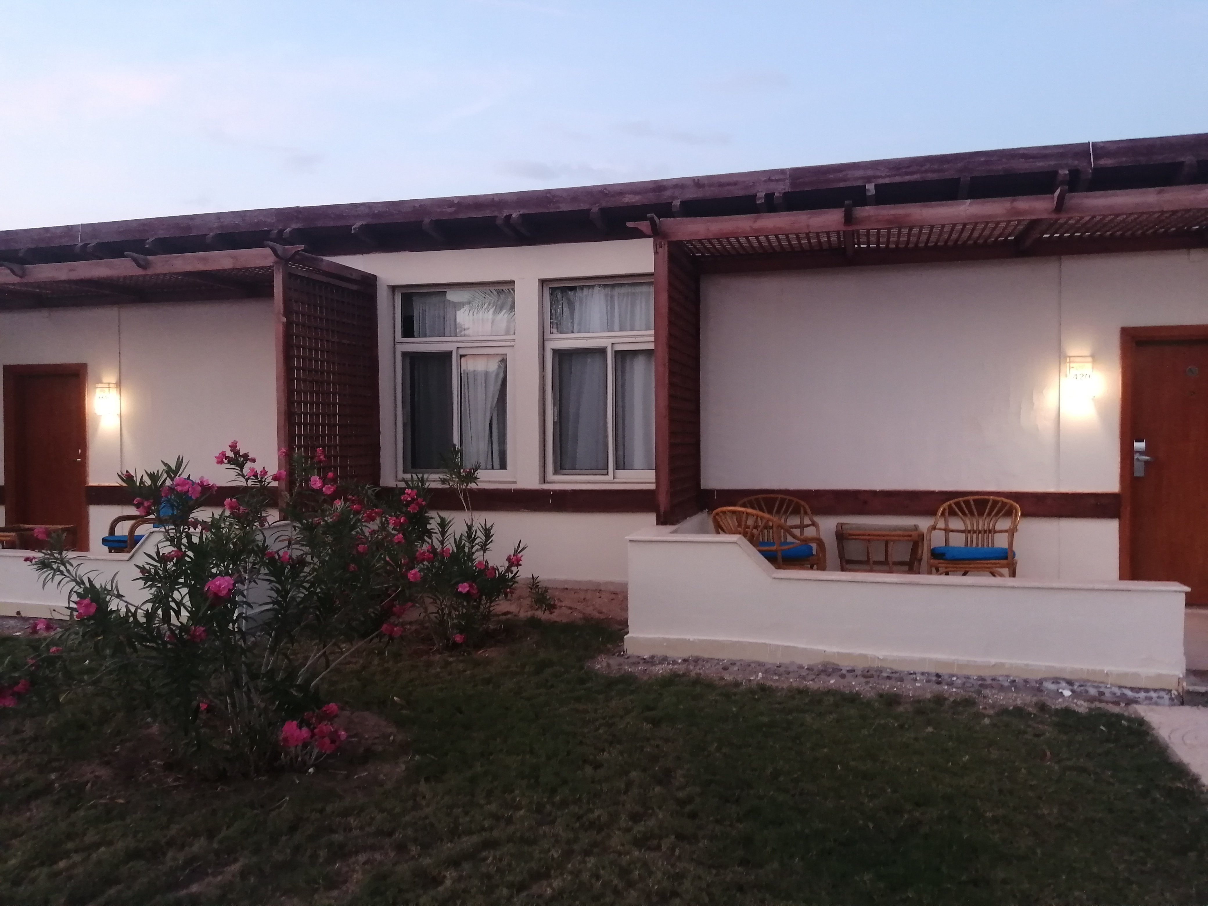 Фото Nuweiba Club Resort