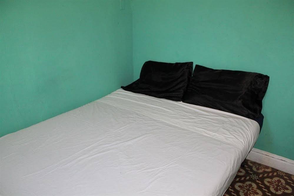 Фото Hostel H1 Miramar