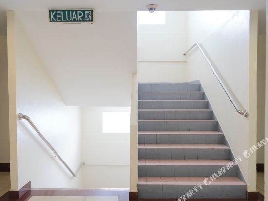 Фото Oyo 44051 Sunlight Inn