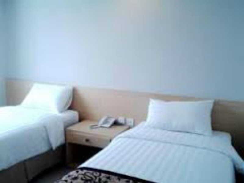 Фото Bekizaar Hotel Surabaya