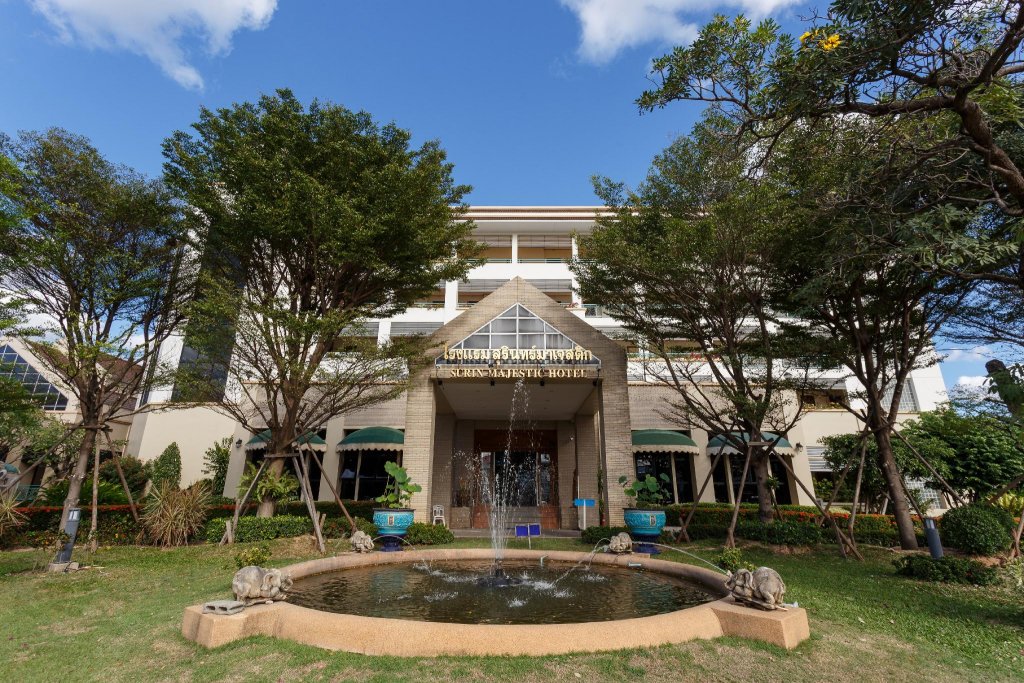 Фото Surin Majestic Hotel