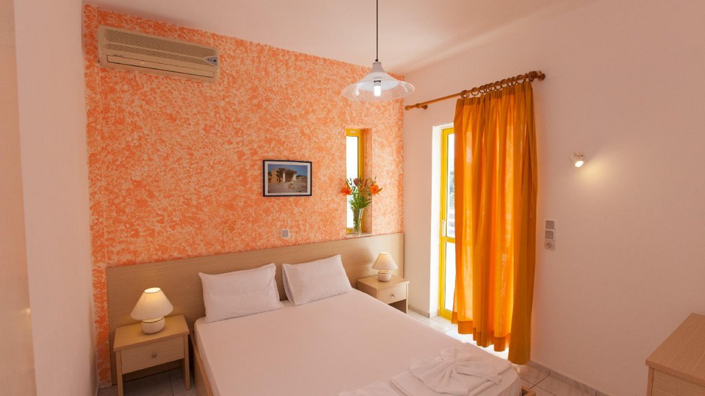 Фото Отель Cosmi Apartments