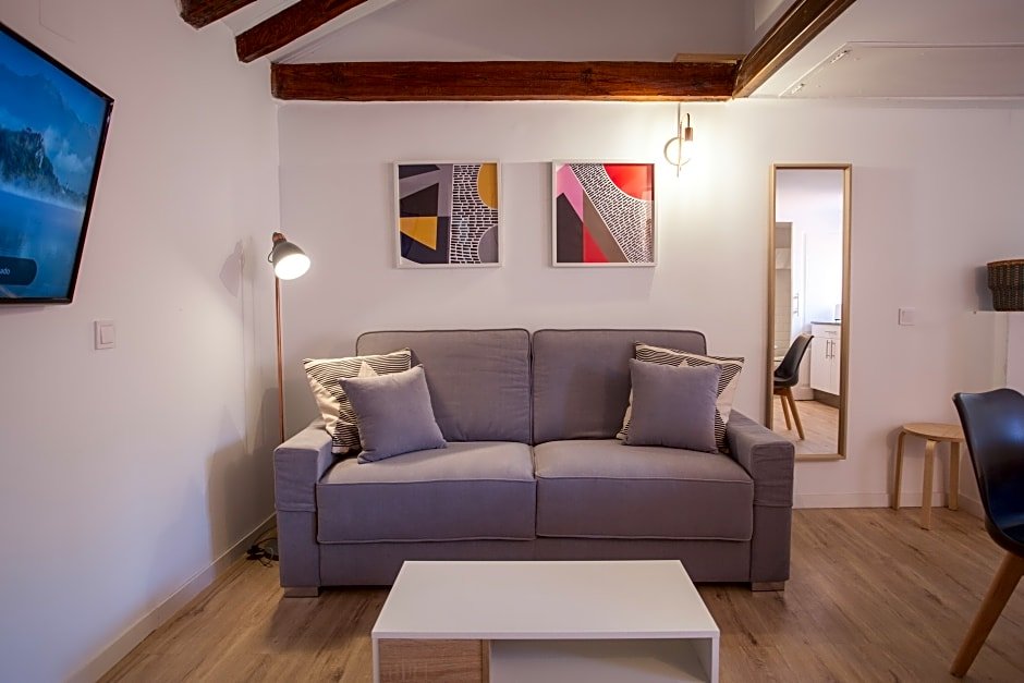 Фото Gran Central Suites